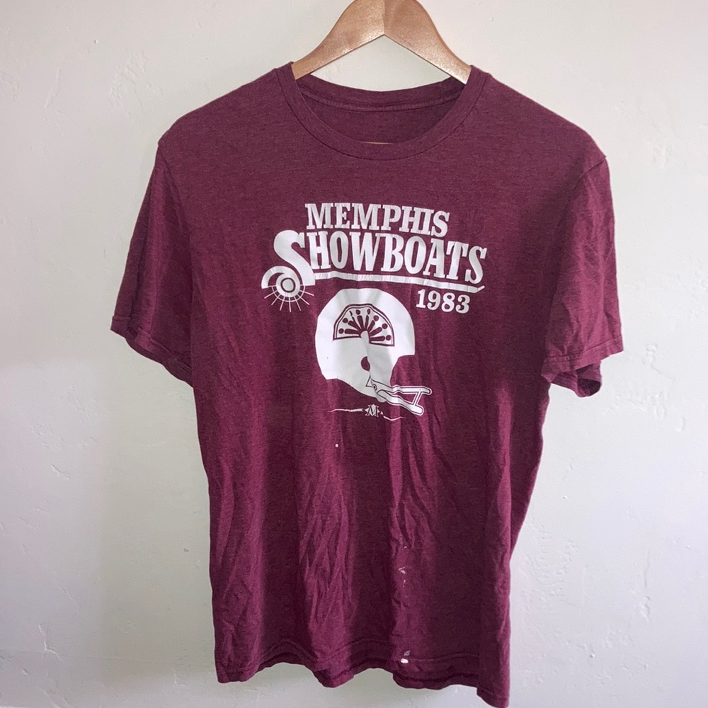 🏈🇺🇸 Red MEMPHIS SHOWBOATS AFL Tee Shirt Size Medium | Vintage and Rare 🏈🇺🇸